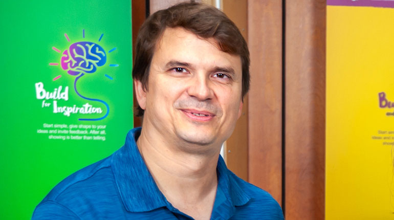 Alex-img